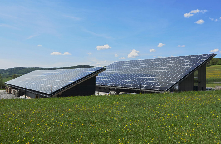 Fotovoltaični sistemi - Obnovljiva energija - WOLF System