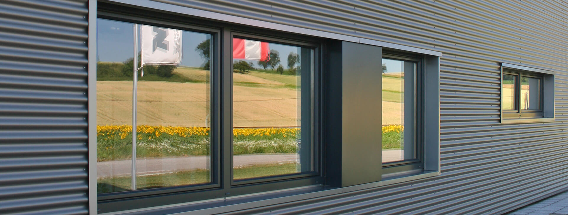 Prezračevanje in svetloba v steni - Industrijska in poslovna gradnja - WOLF System