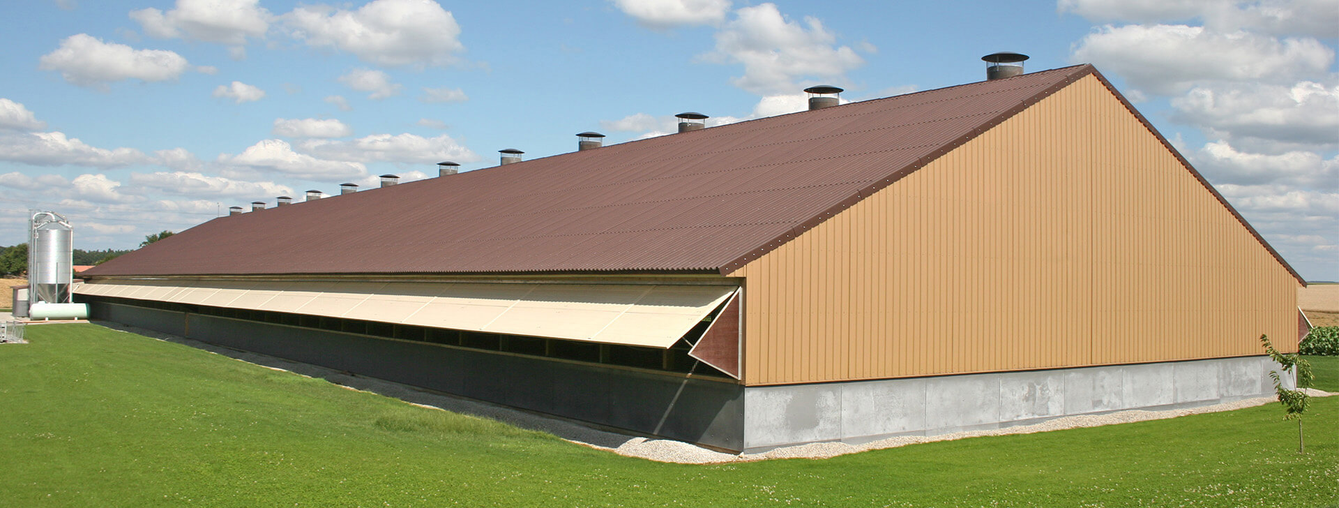 Hlevi za perutnino - Hlevi - WOLF System