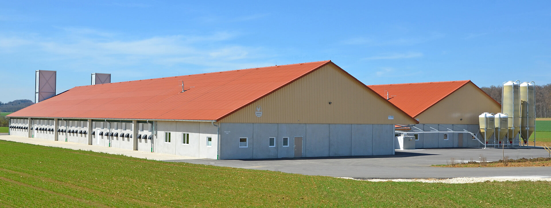 Hlevi za perutnino - Hlevi - WOLF System