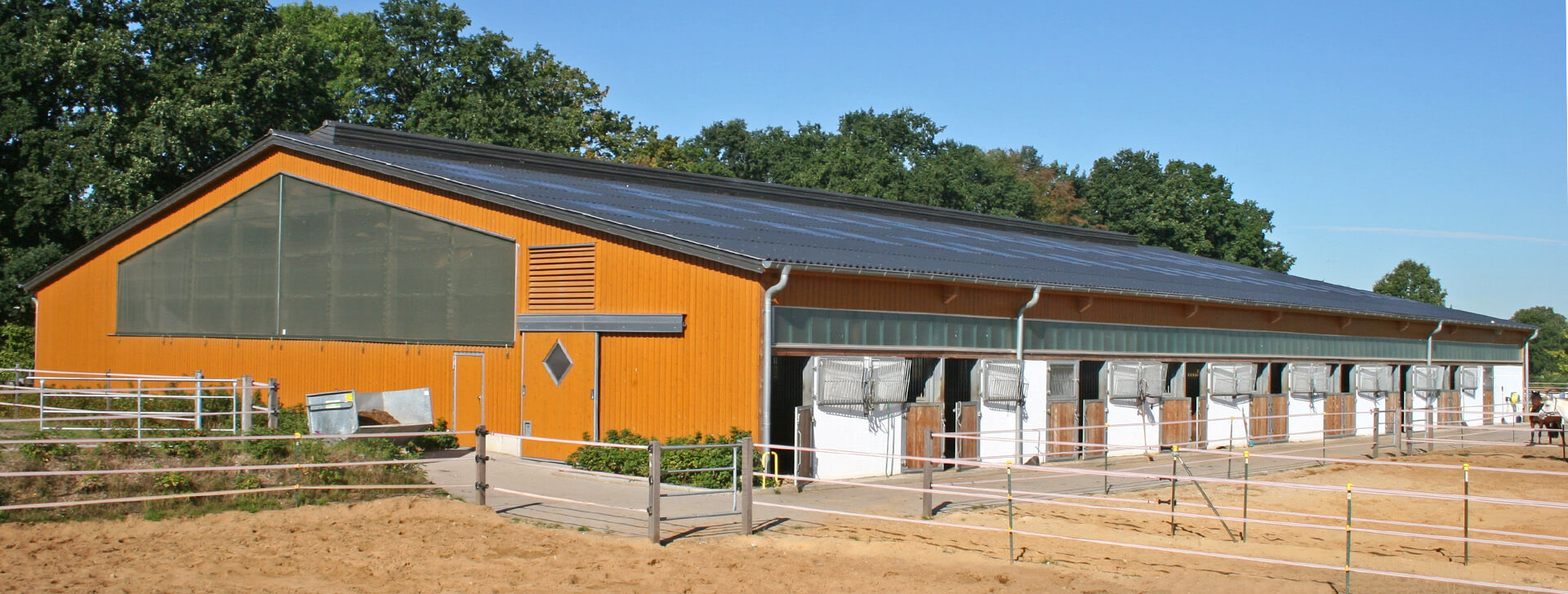Hlevi za konje - Agrarna gradnja - WOLF System