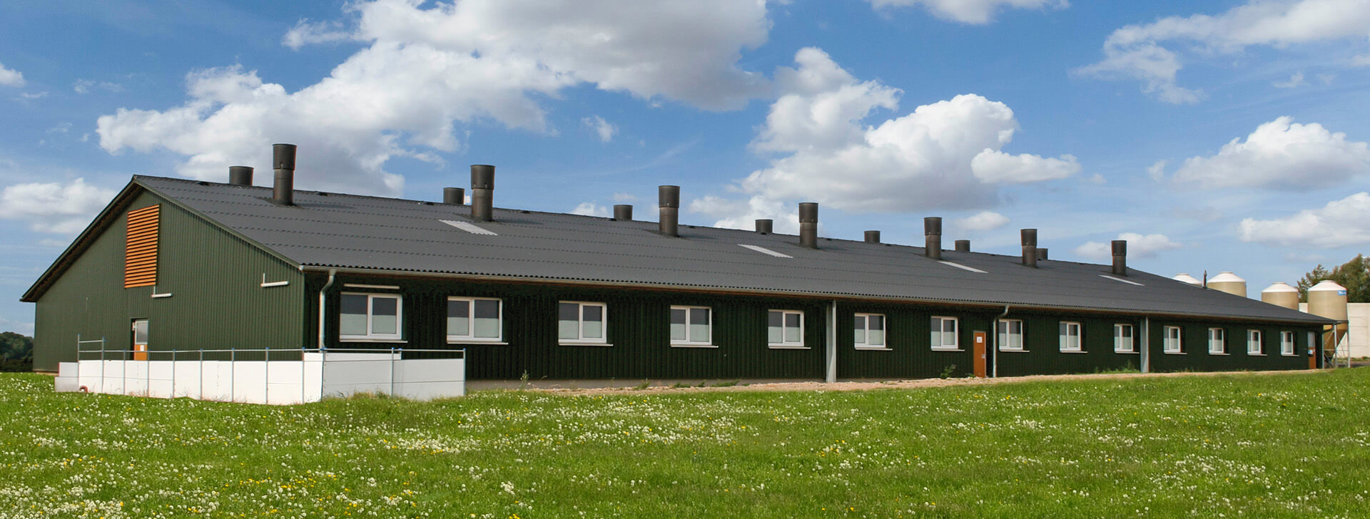 Hlevi za prašiče - Hlevi - WOLF System