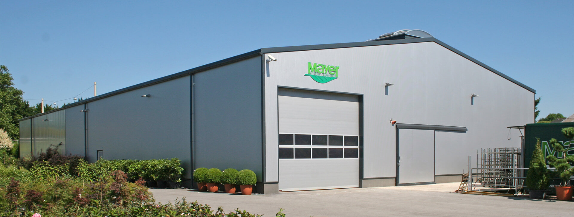 Skladiščne hale - Poslovna gradnja - WOLF System