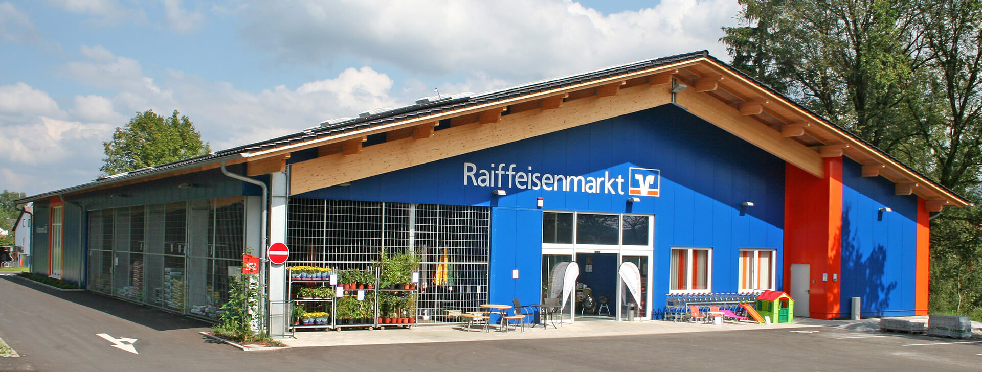 Prodajalne - Poslovna gradnja - WOLF System